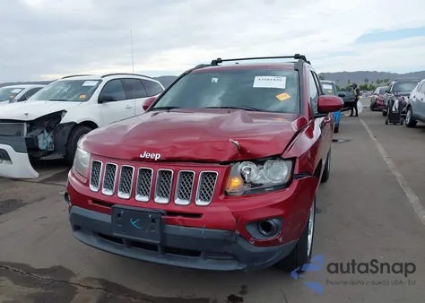 2016 Jeep Compass Latitude из США, поврежденный, VIN 1C4NJCEA8GD742400